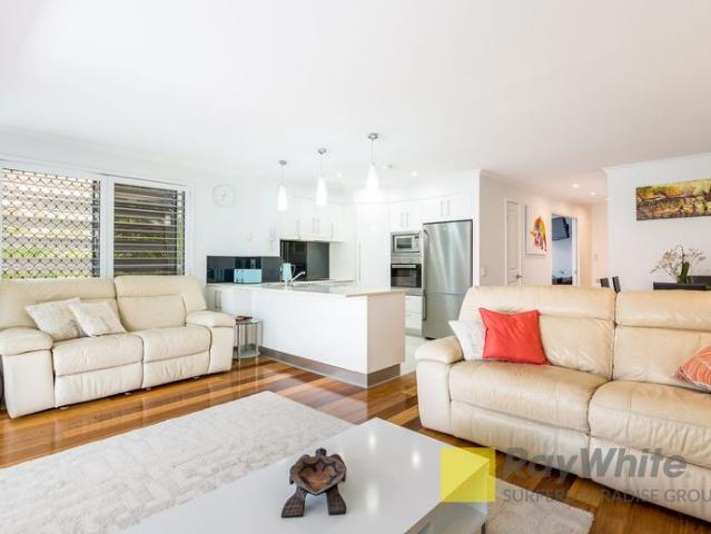 Stylish Tri Level Living in the Heart of Main Beach