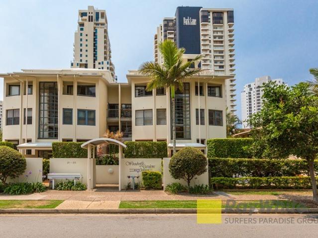 Stylish Tri Level Living in the Heart of Main Beach