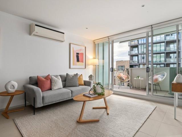 Stylish Trinity Apartment Offering Lifestyle, Convenience & Investment Appeal