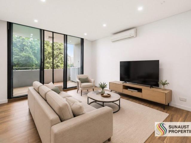 Stylish Ultimo Living with Space, Comfort and Convenience