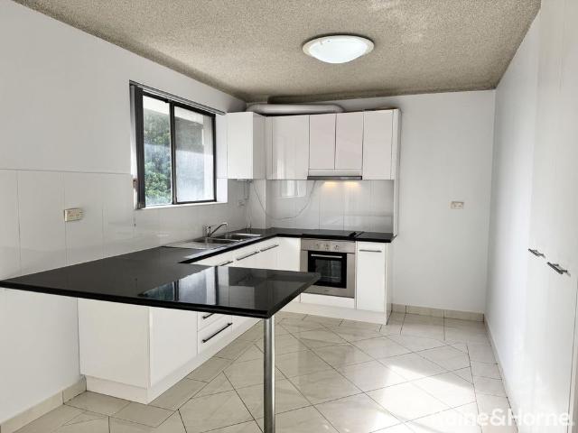 Stylish Unit in the Heart of Wollongong