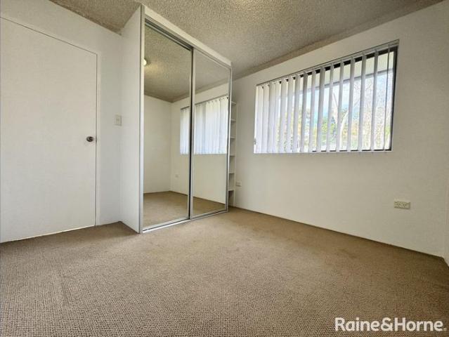 Stylish Unit in the Heart of Wollongong