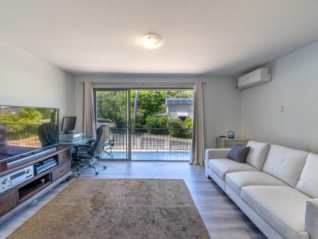 Perfect Opportunity for First Home Buyers!Priced to Sell!