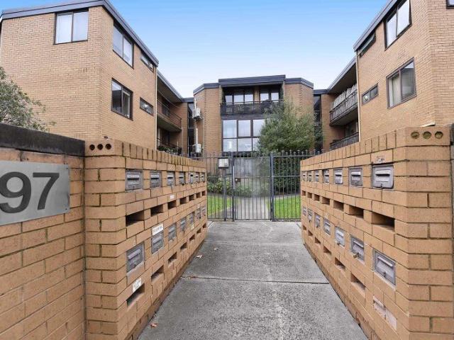 Stylish Urban Living in the Heart of Ascot Vale!