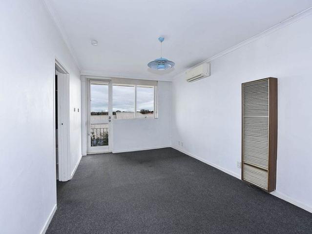 Stylish Urban Living in the Heart of Ascot Vale!