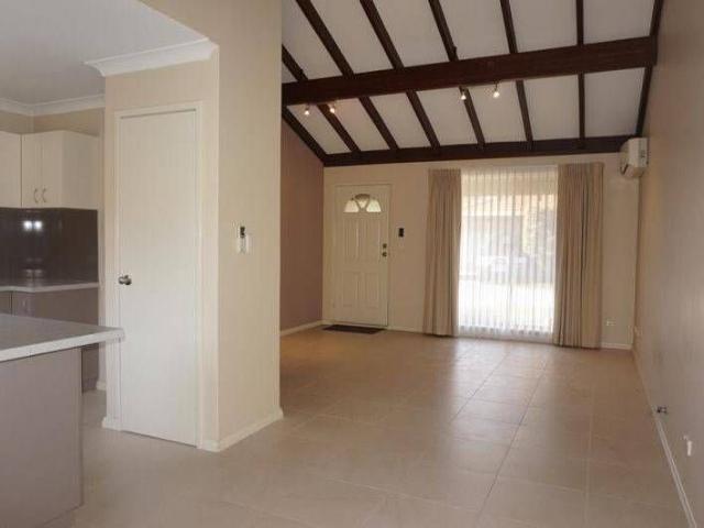 Stylish Villa in a Prime Wembley Location