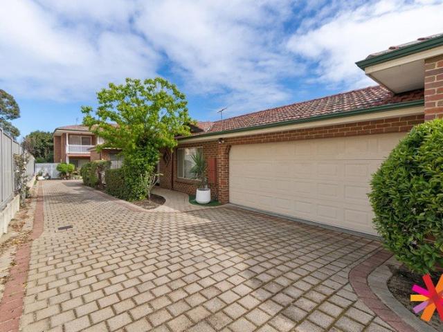STYLISH VILLA IN GREAT LOCATION