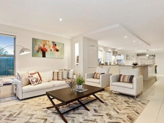 Stylish Waterfront Residence!