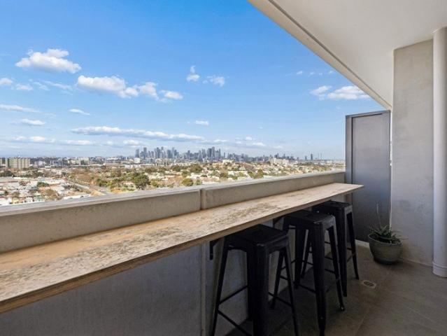 Stylish with Stunning Views