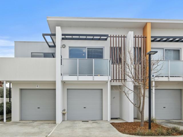 Stylish 1 Bedroom Townhouse Apartment � Rare Opportunity In Prime Harrison Location