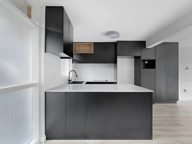 Stylish 1 Bedroom Unit – Excellent Location & Comfort