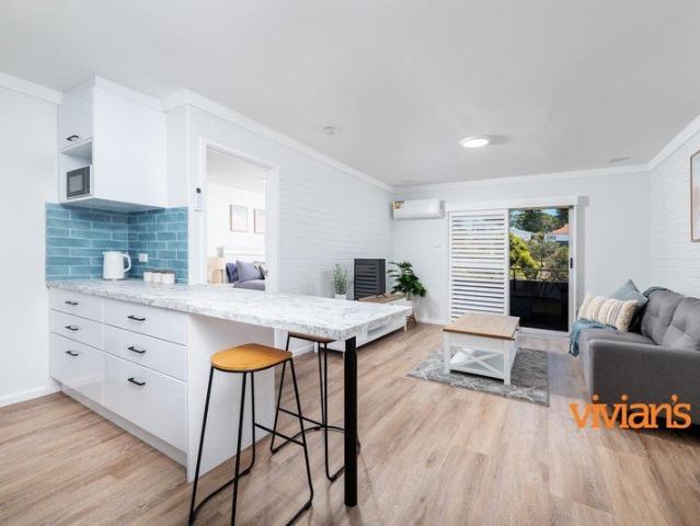 Stylish 1 Bedroom Fully Furnished & Equipped Unit