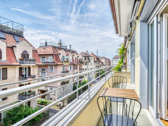 Stylish 1 Bedroom Furnished Apartment in Alt Wiedikon, Zurich Amsterdam Apartments for Rent