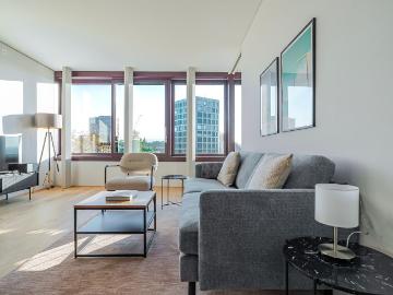 Stylish 1 Bedroom Furnished Apartment in Basel Vorstaedte, Basel Amsterdam Apartments for Rent