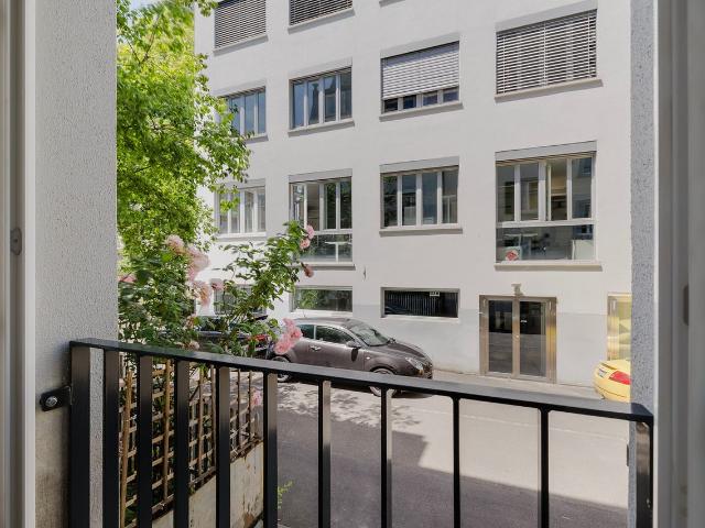 Stylish 1 Bedroom Furnished Apartment in Seefeld, Zurich Amsterdam Apartments for Rent