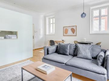 Stylish 1 Bedroom Furnished Apartment in Sihlfeld, Zurich Amsterdam Apartments for Rent