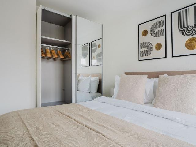 Stylish 1 Bedroom Furnished Apartment in Unterstrass, Zurich Amsterdam Apartments for Rent