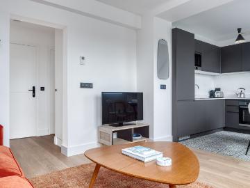 Stylish 1 Bedroom Oasis in the Heart of Paris, Paris Amsterdam Apartments for Rent