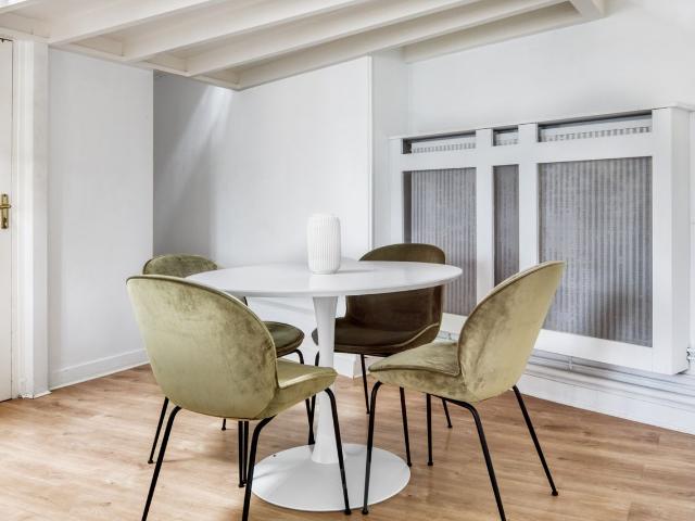 Stylish 1BR Apartment in the Heart of Paris, Paris Amsterdam Apartments for Rent