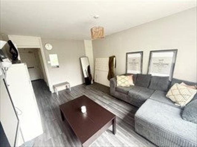 Stylish 2 Bed Apartment on Wynford Road, N1