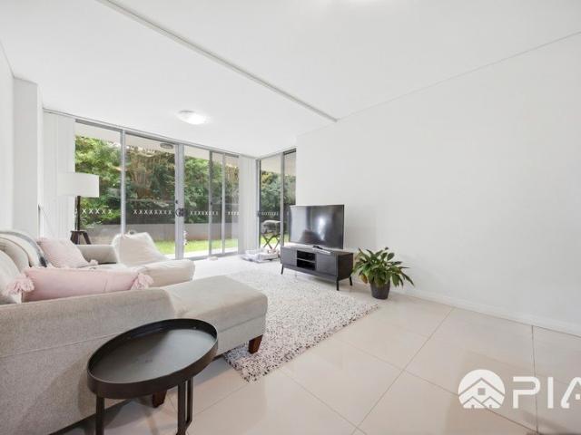 Stylish 2 Bed Study Spacious Layout Entertainer s Courtyard