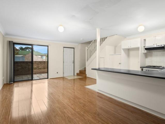 Stylish 2 Bed Townhouse in Fairy Meadow