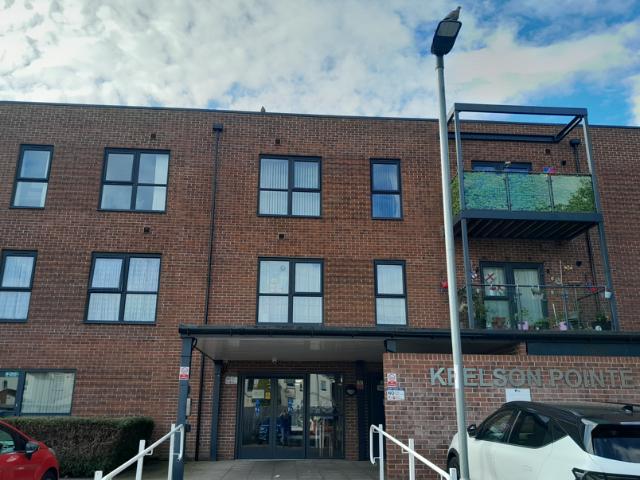 Stylish 2‑Bed Wellbeing Apartment – Over 55s – Walsall