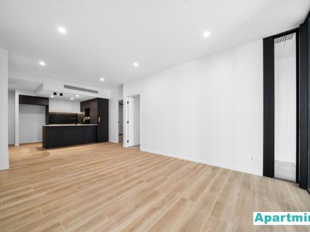 Stylish 2 Bedroom with MPR & 2 Carparks Stones Corner Apartment Great Location!