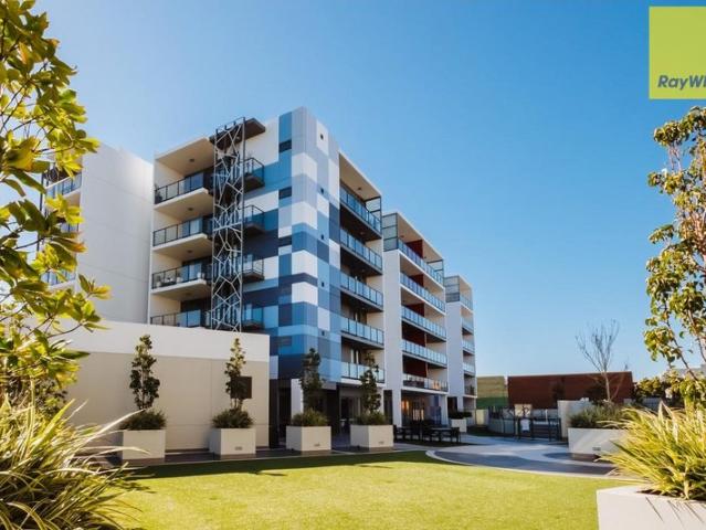 Stylish 2 Bedroom Apartment in the Heart of Perth