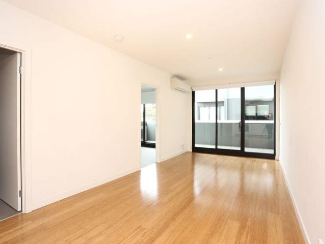 Stylish 2 Bedroom Apartment in the Heart of Preston