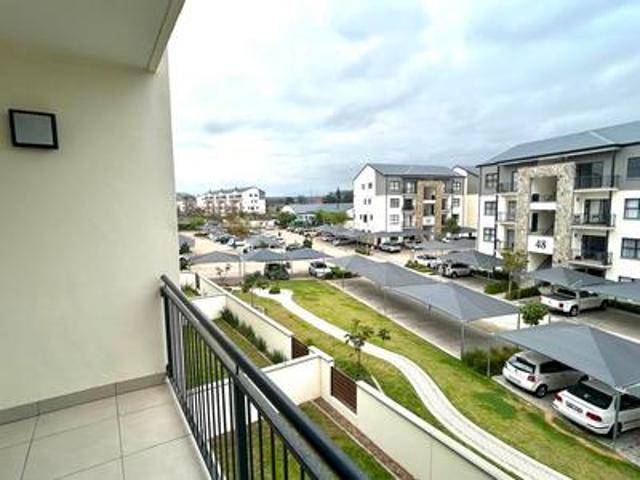 stylish 2 bedroom apartment with bli.