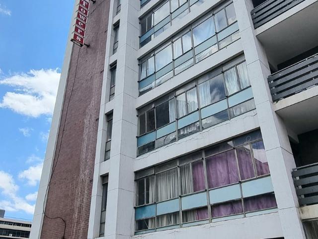 Stylish 2 Bedroom Apartment with Stunning Views in the Heart of Johannesburg CBD Anchor Towers