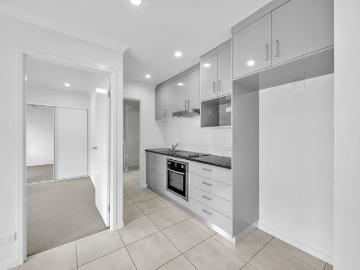 Stylish 2 Bedroom Flat with Utilities Included