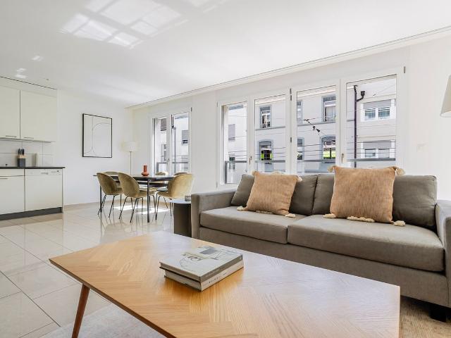 Stylish 2 Bedroom Furnished Apartment in Am Ring, Basel Amsterdam Apartments for Rent