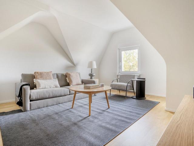 Stylish 2 Bedroom Furnished Apartment in Basel Bachletten, Basel Amsterdam Apartments for Rent
