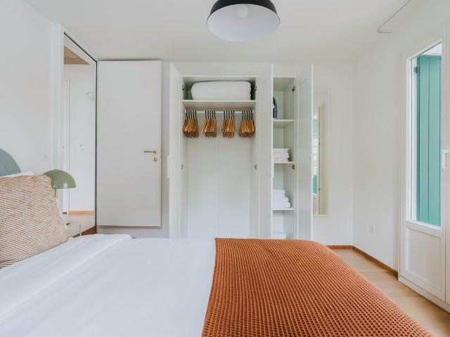 Stylish 2 Bedroom Furnished Apartment in Fluntern, Zurich, Zurich Amsterdam Apartments for Rent