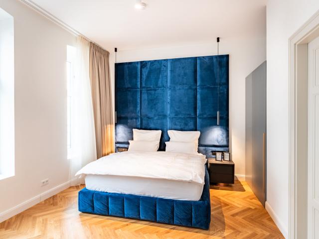 Stylish 2 Bedroom Furnished Apartment in Prime Berlin Mitte