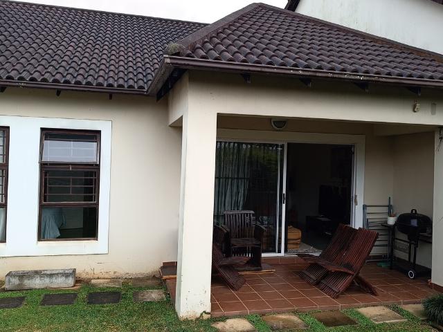Stylish 2 Bedroom Garden Apartment to Rent in Assagay