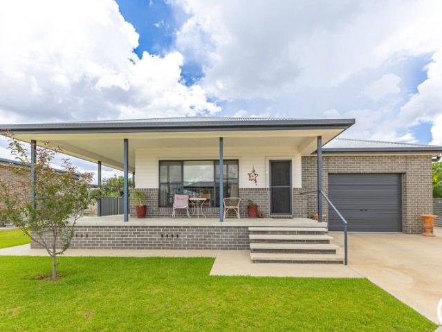 Two Bedroom Home in South Forbes