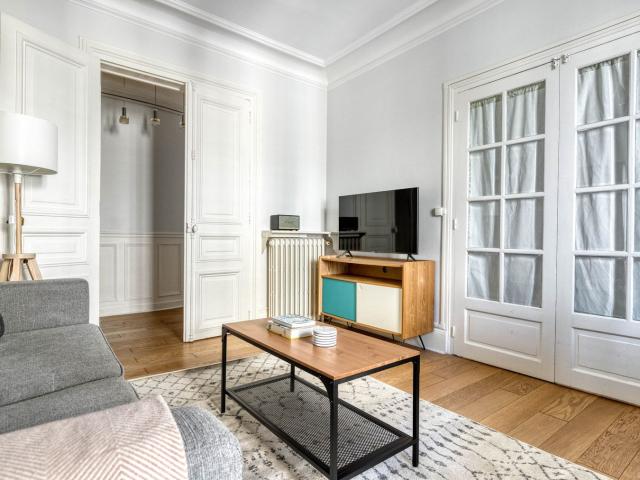 Stylish 2 Bedroom Oasis in Le Marais, Paris