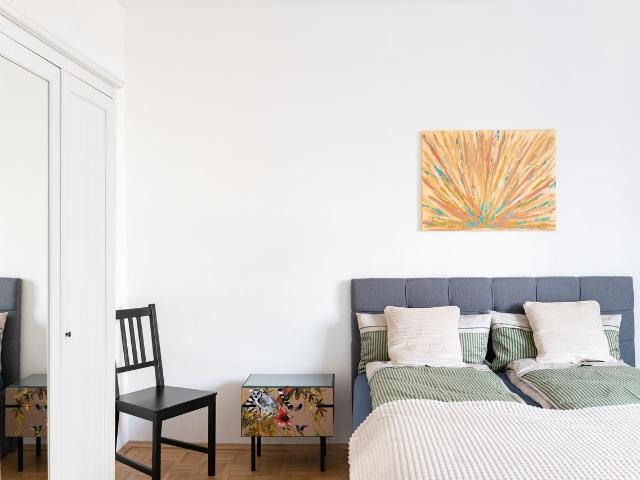 Stylish 2 room apartment in Duisburg West35, Duisburg Amsterdam Apartments for Rent