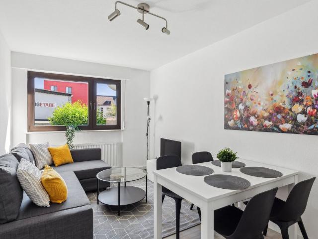 Stylish 2 Room Apartment near Berger Straße – Fully Furnished & Ready to Move In, Central Location in Frankfurt, Frankfurt Amsterdam Apartments for Rent