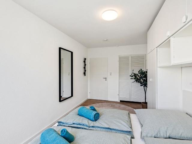 Stylish 2 Room Apartment near Berger Straße – Fully Furnished & Ready to Move In, Central Location in Frankfurt, Frankfurt Amsterdam Apartments for Rent