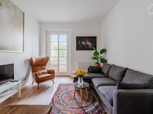 Stylish 2 room apartment with balcony in Berlin Tempelhof, Berlin Amsterdam Apartments for Rent
