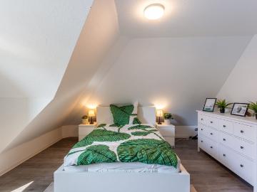 Stylish 2 Room Apartment with Home Office Option near the University, Dortmund Amsterdam Apartments for Rent