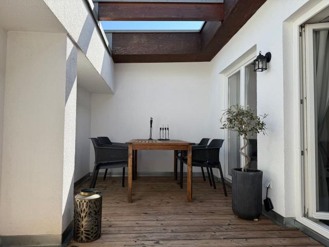 Stylish 2 Room Apartment with Private Rooftop Terrace | Central Potsdam, Potsdam Amsterdam Apartments for Rent