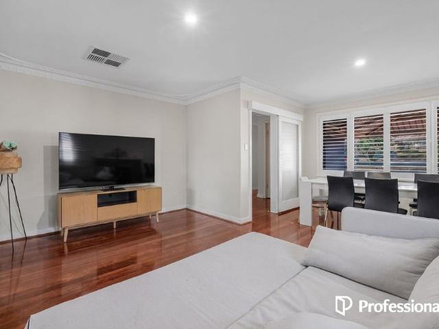 Stylish 3x2 Home in Morley!