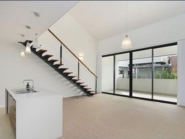 STYLISH 3x2x1 INNER CITY LOFT APARTMENT