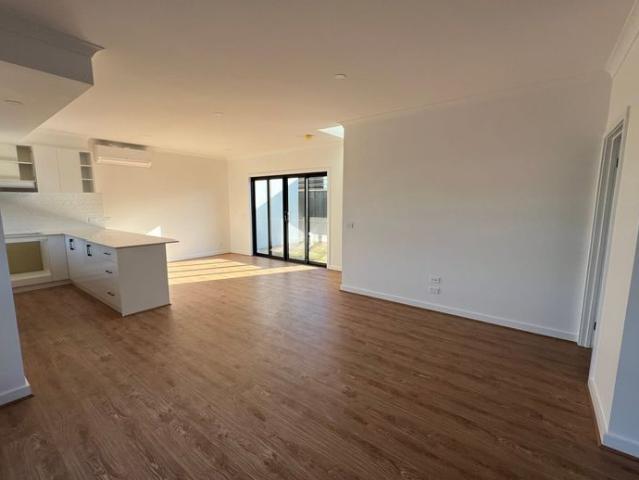 Stylish 3 Bedroom Townhouse