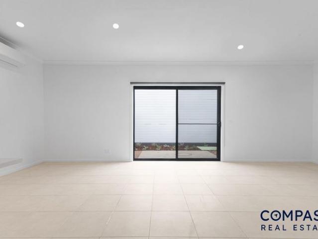 Stylish 3 Bedroom Townhouse